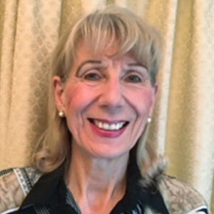 Dr (med) Deborah Pitt